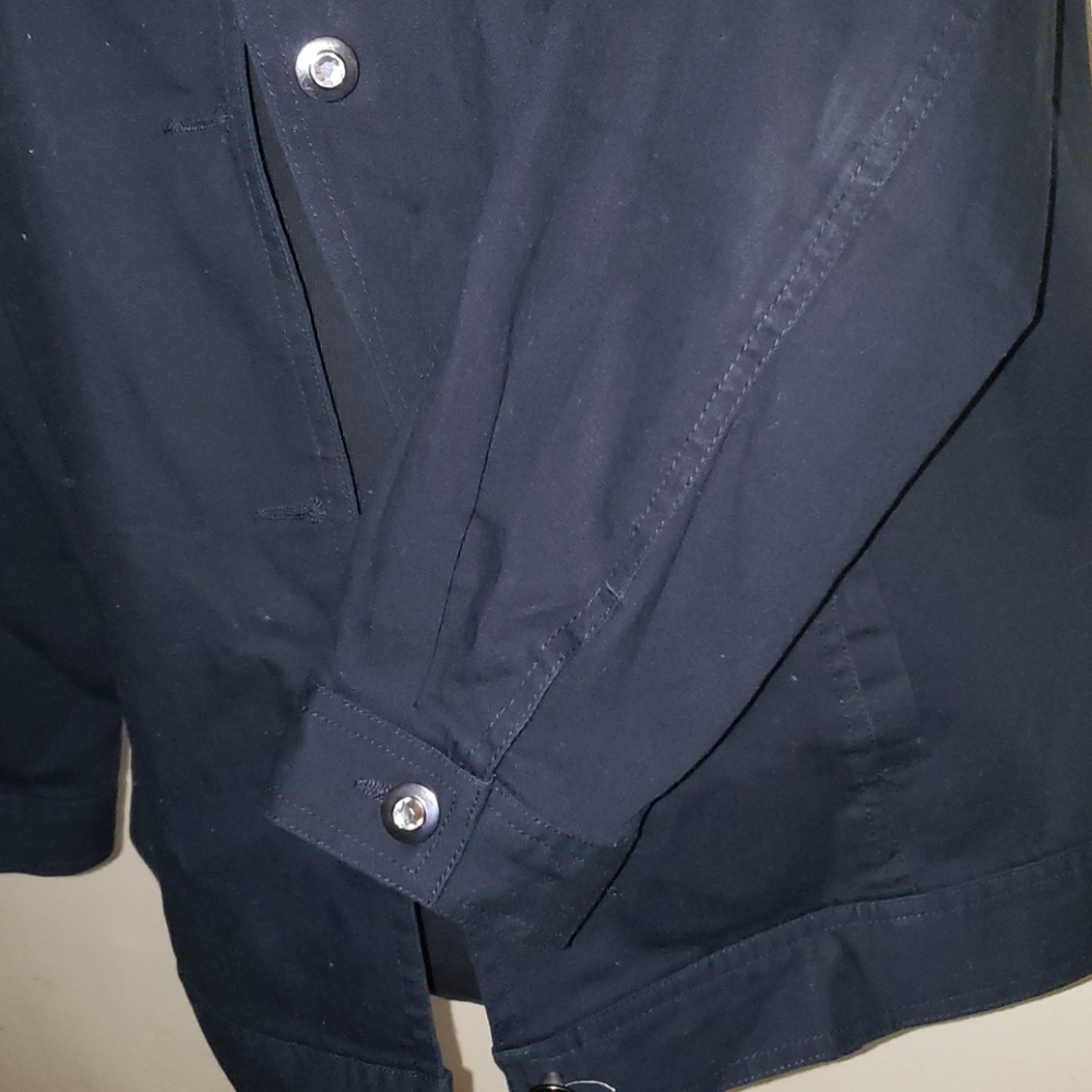Jacket - Picture 3 of 4